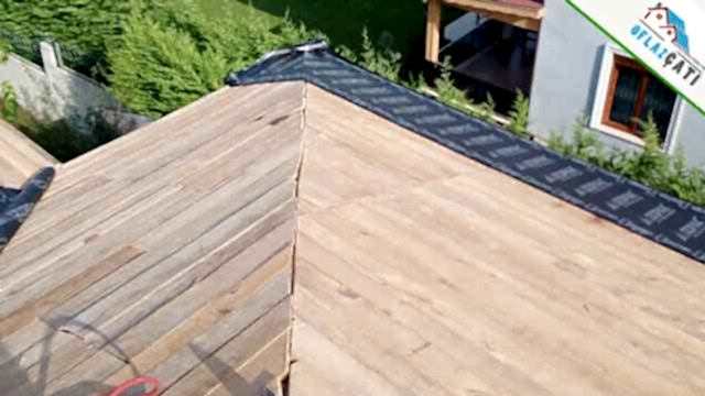 AHŞAP-ÇATI-YAPIMI-USTASI